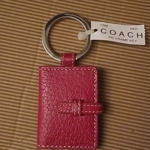 Coach pic frame key